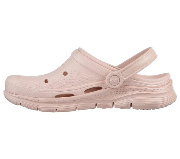 SKECHERS : Foamies - Arch Fit