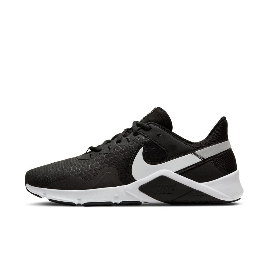 NIKE : Legend Essential 2