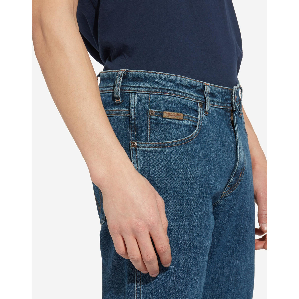 WRANGLER : Arizona Classic Straight Rolling Rock Jeans