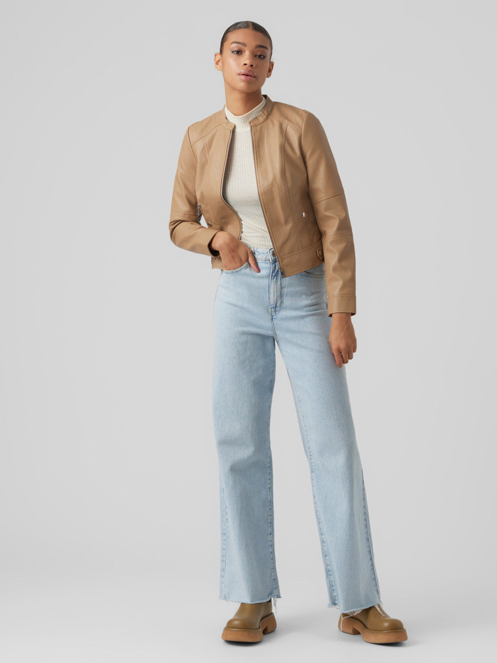 VERO MODA : Coated Pu Jacket