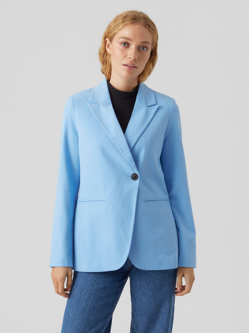 VERO MODA : Slim Fit Blazer