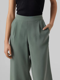 VERO MODA : Culotte Pants - Laurel Wreath