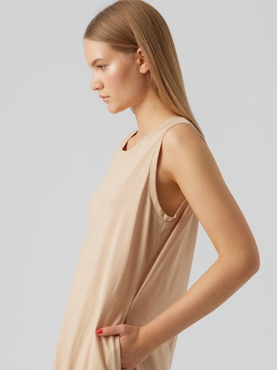 VERO MODA : Relaxed Fit 0-Neck Dress